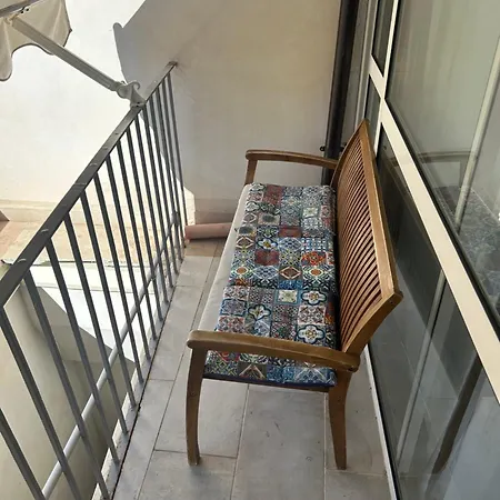 別荘 Deni's Per 2 Con Veranda Balcone シラクーサ
