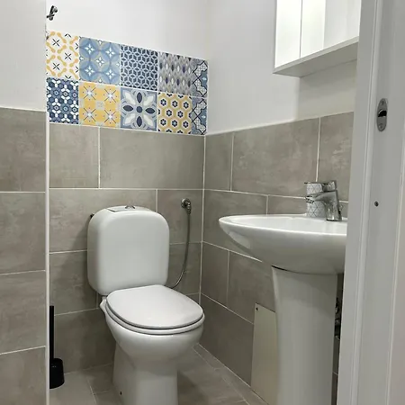 Deni's Per 2 Con Veranda Balcone 別荘 シラクーサ